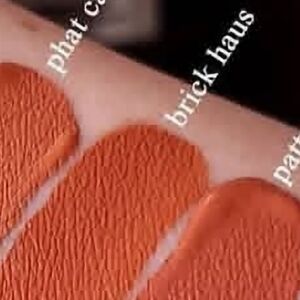 Hank & Henry Cherry Mattes Liquid Mousse Matte Lipstick in the shade Brick Haus.